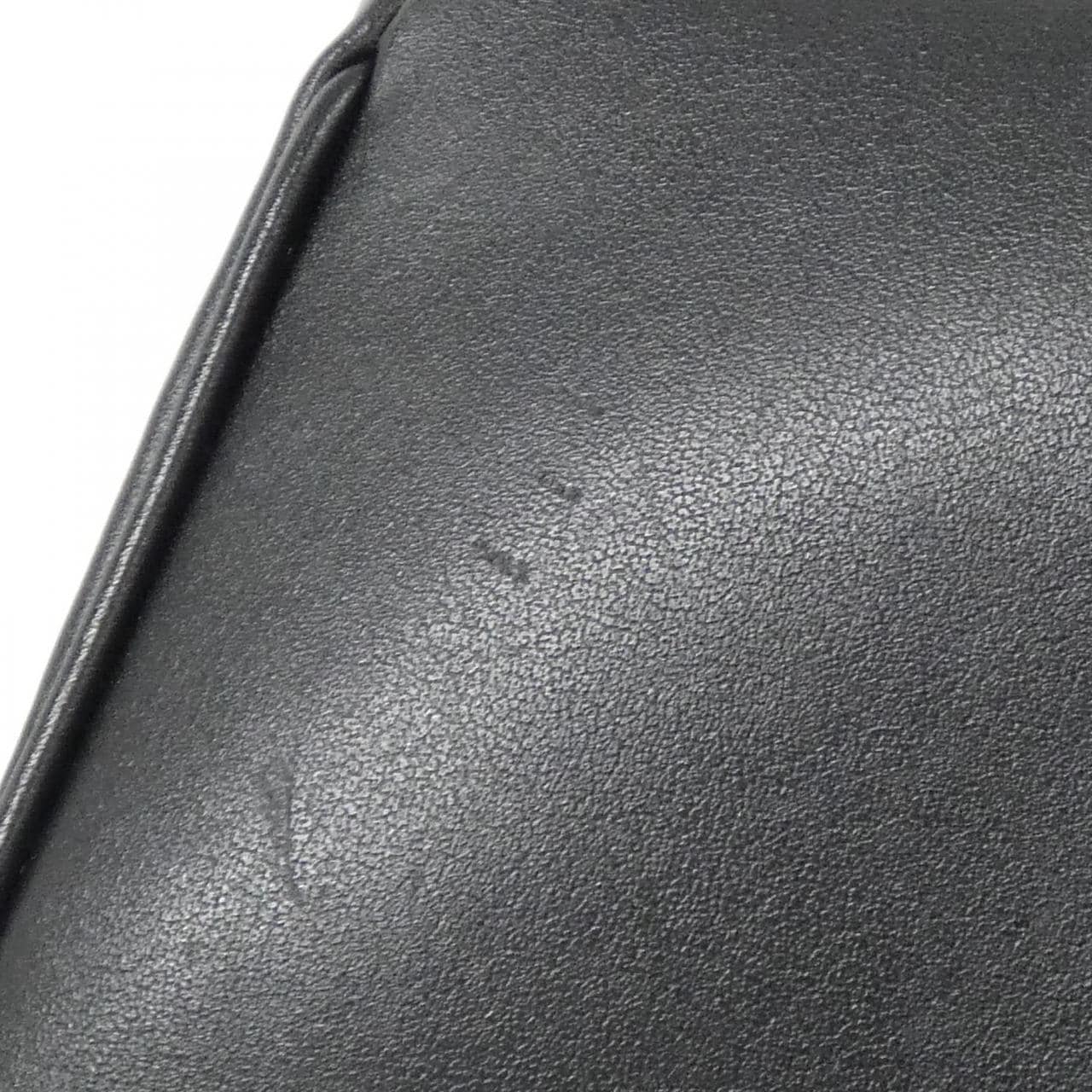 サルヴァトーレフェラガモ 21 8340 ショルダーバッグ