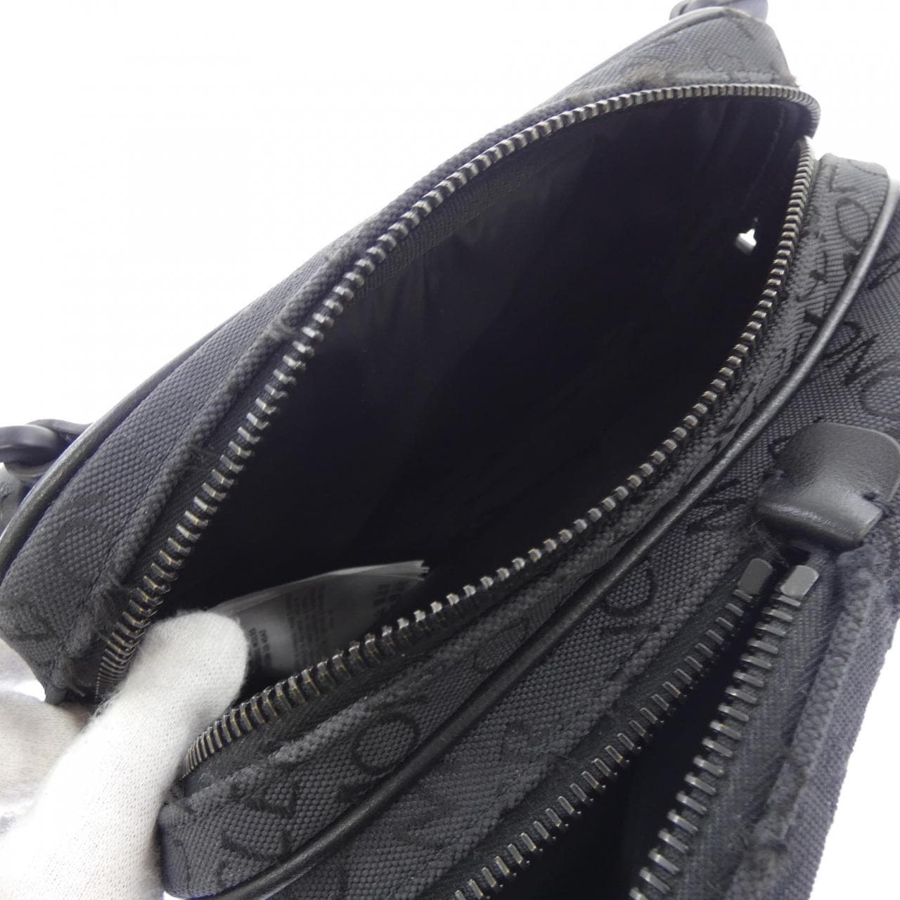 モンクレール MONCLER I209A5F00001 BAG