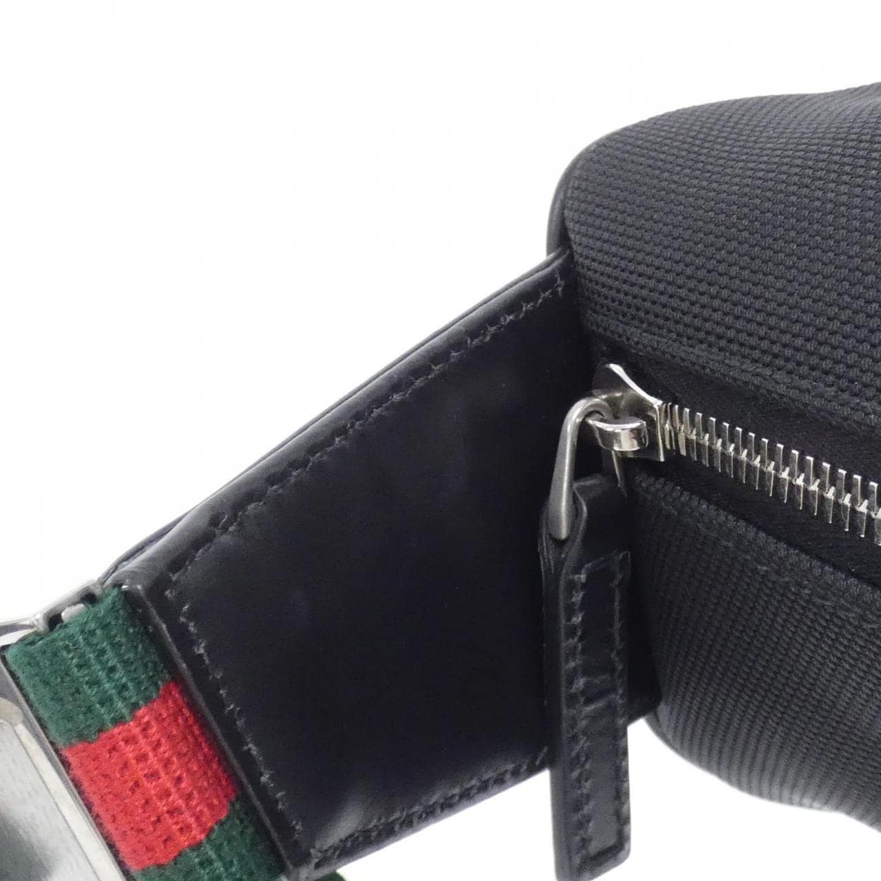 グッチ 630920 KWTLN ショルダーバッグ