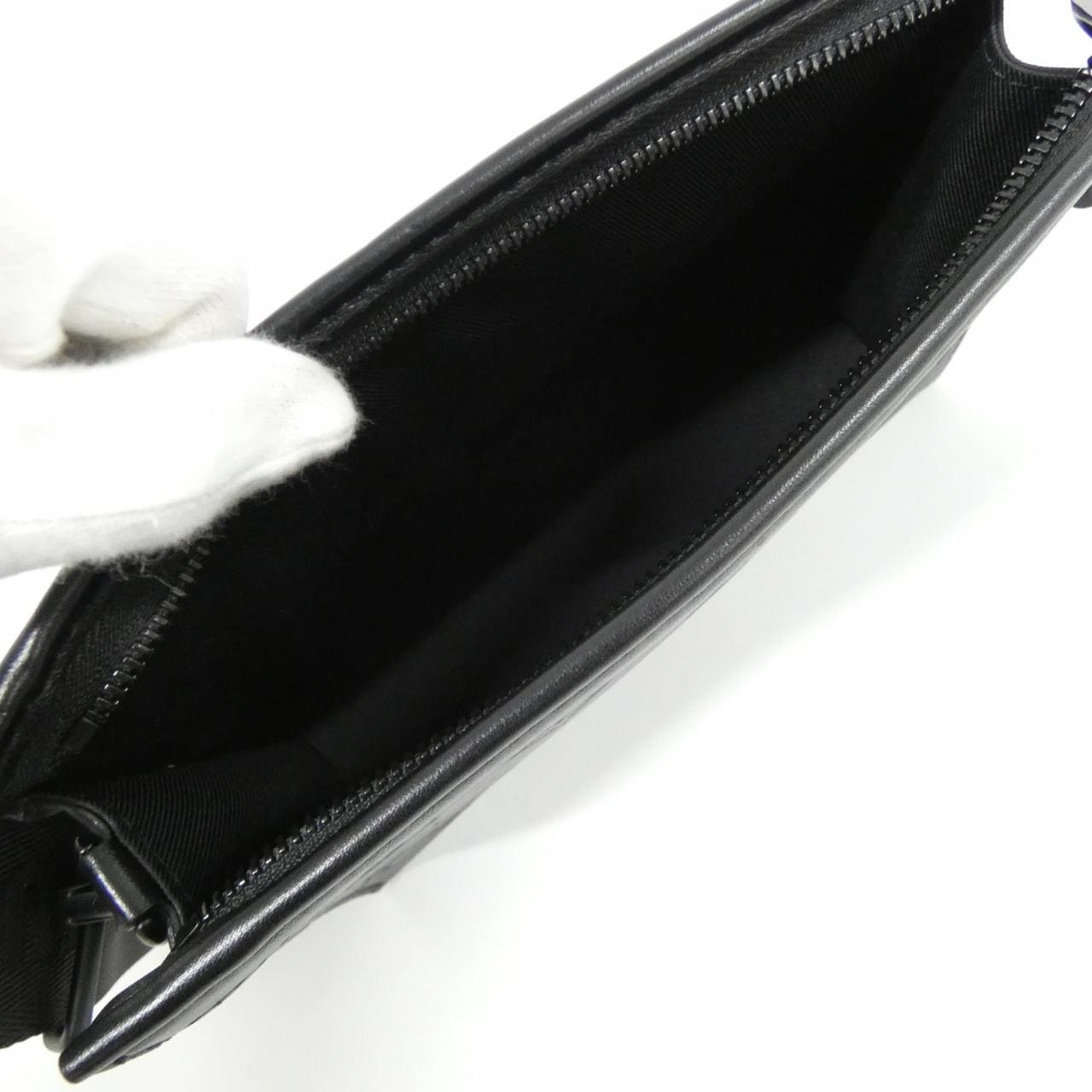 ルイヴィトン モノグラム シャドウ ガストン ウエアラブル ウォレット M81115 ショルダーバッグ