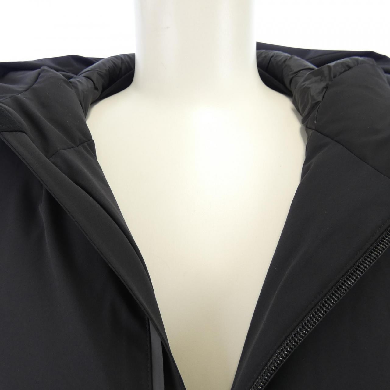 アタッチメント ATTACHMENT AC32-039 ダウンコート