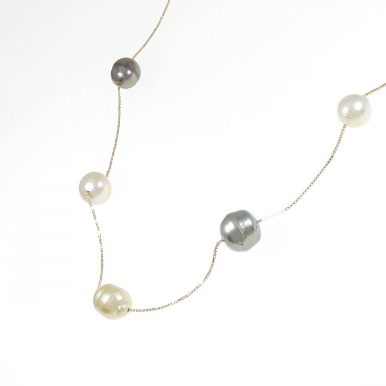 Tasaki pearl necklace