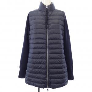 モンクレール MONCLER ダウンジャケット