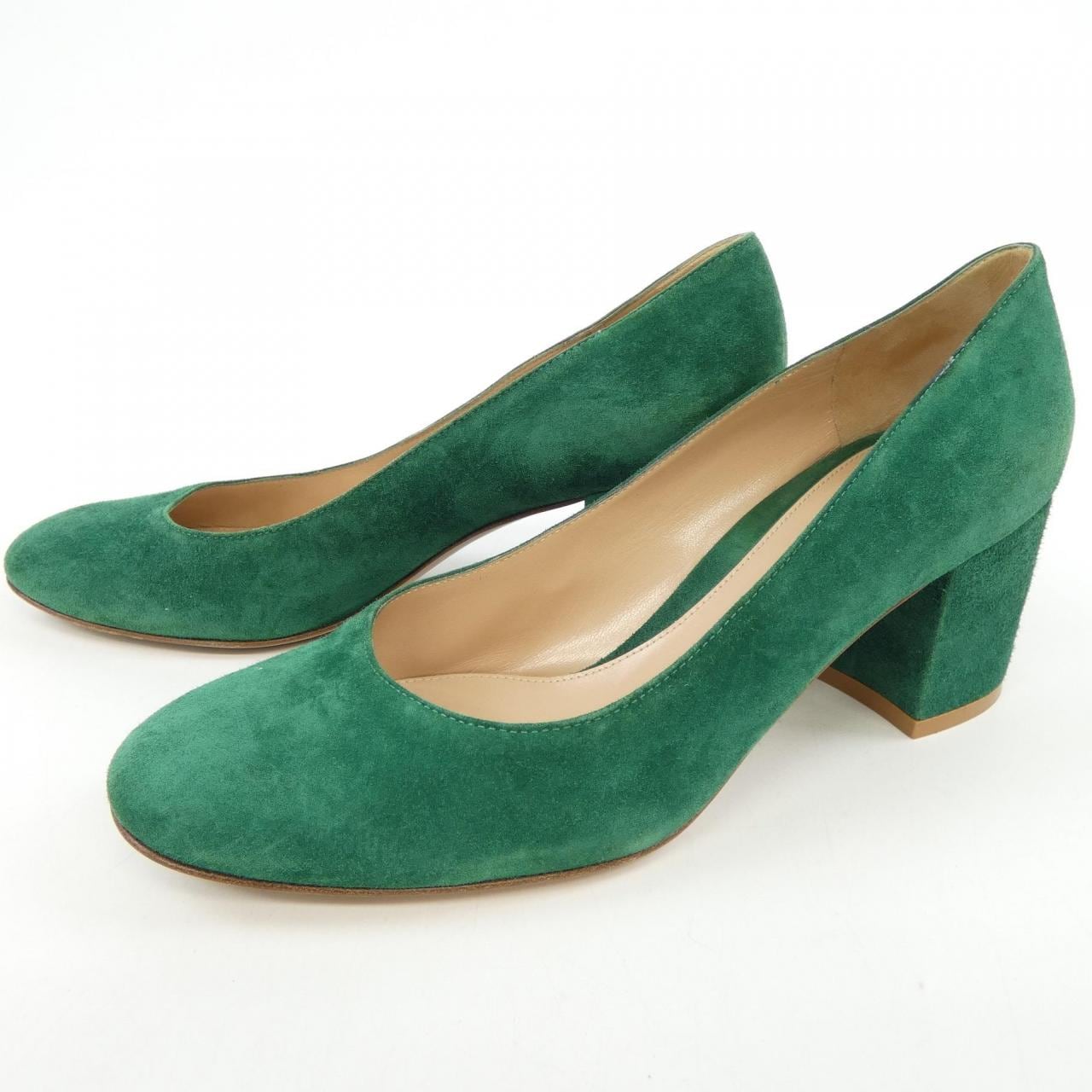 ジャンヴィトロッシ GIANVITO ROSSI パンプス