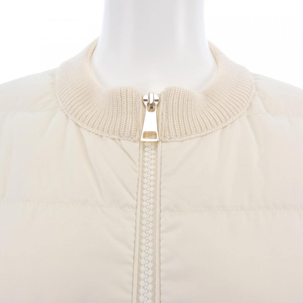 モンクレール MONCLER 20939B00036 ダウンジャケット