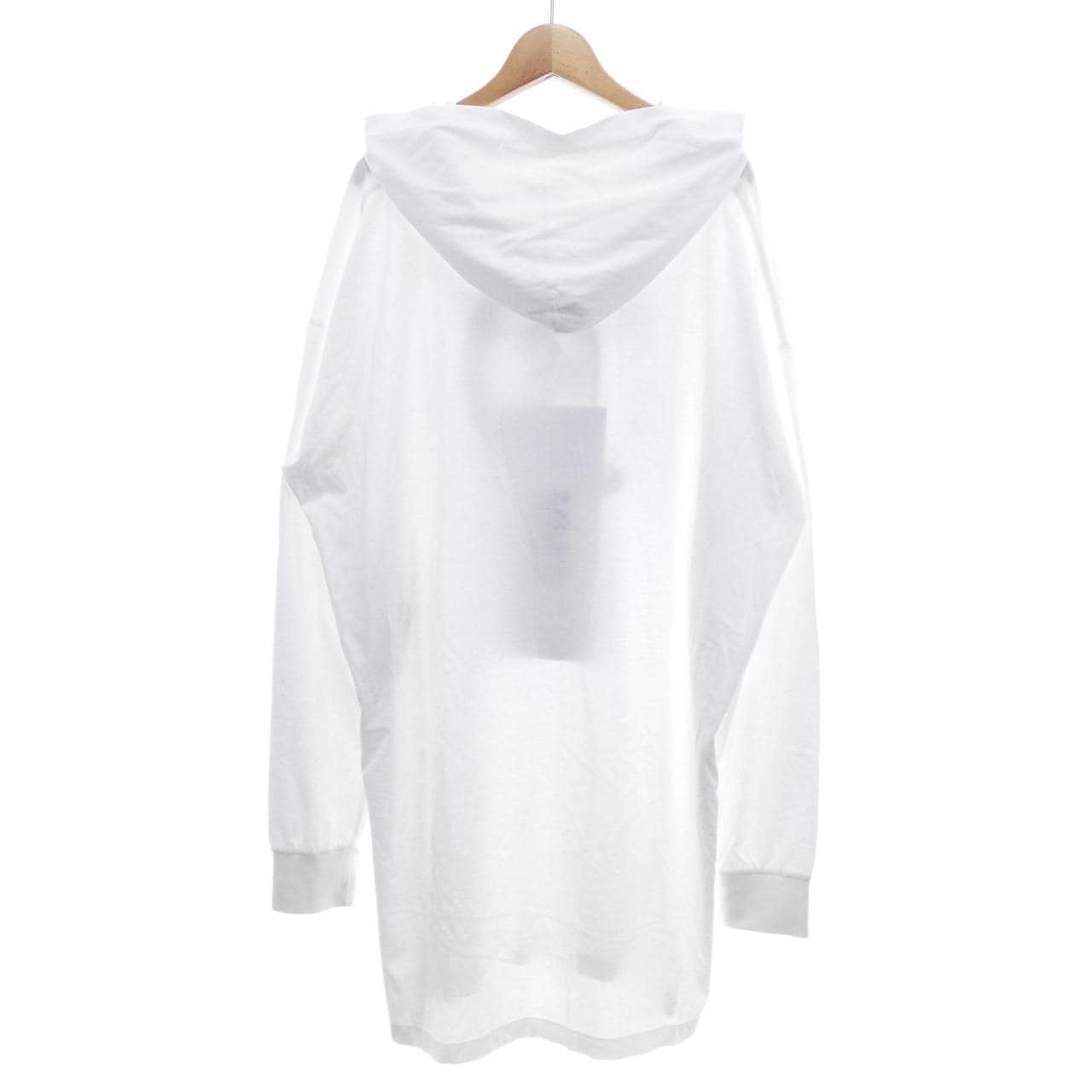 エムエムシックス MM6 S62CT0224 Tシャツ