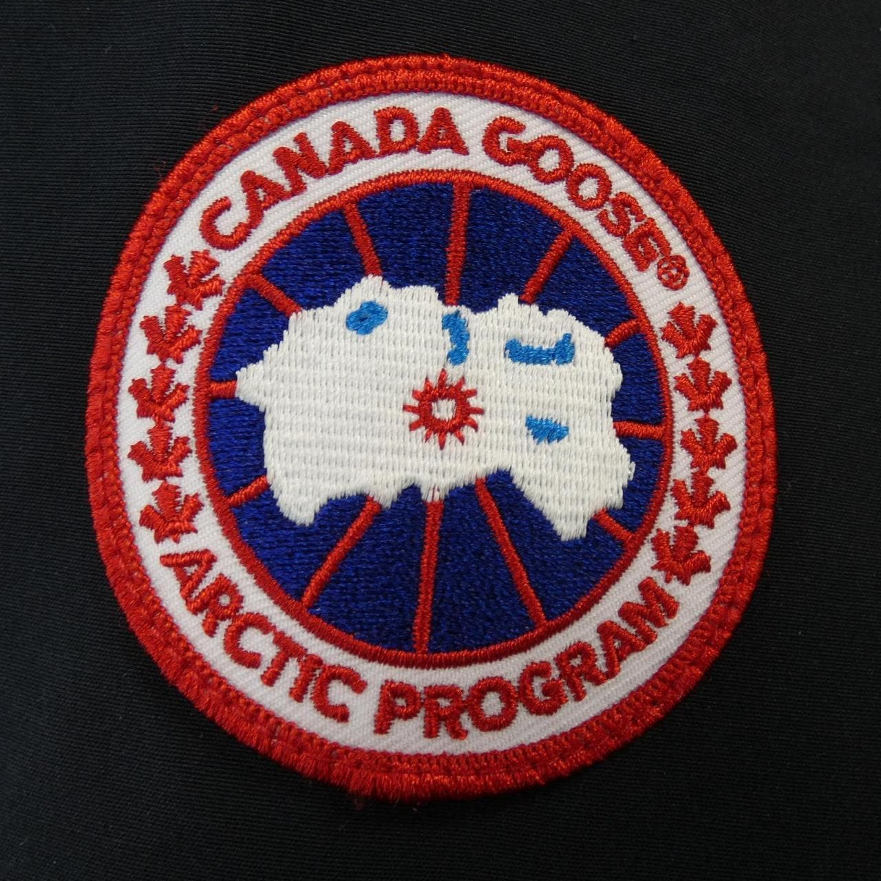 カナダグース CANADA GOOSE ダウンジャケット