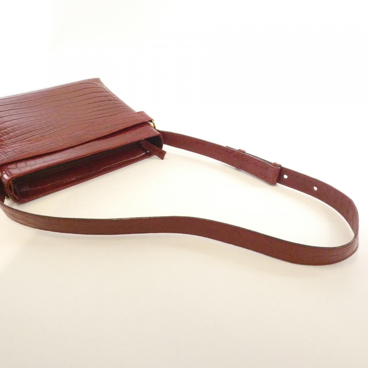 サルヴァトーレフェラガモ 21 8726 ショルダーバッグ