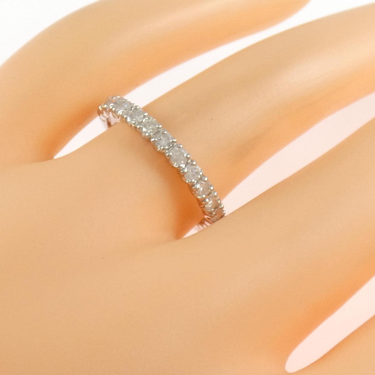 PT900 ハーフエタニティ ダイヤモンド リング 1.00CT