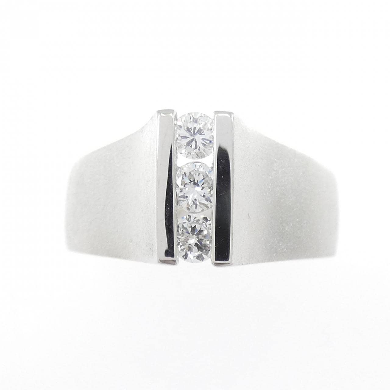 PT900 ダイヤモンド リング 0.30CT