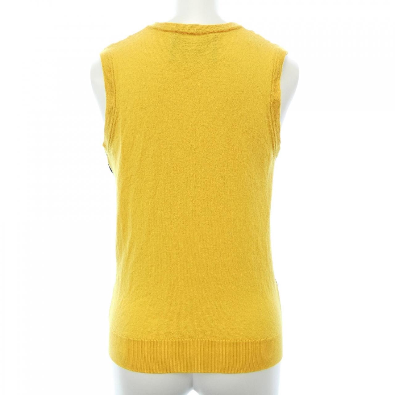 ブティックモスキーノ BOUTIQUE MOSCHINO トップス