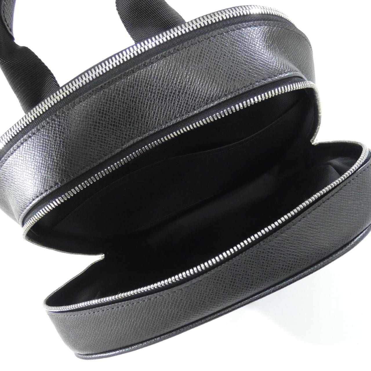 ルイヴィトン タイガ エイドリアン バックパック M30857 リュックサック