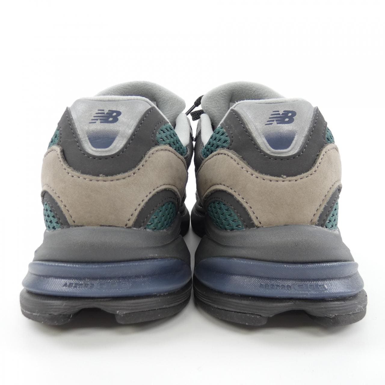 ニューバランス NEW BALANCE U2010AGY スニーカー