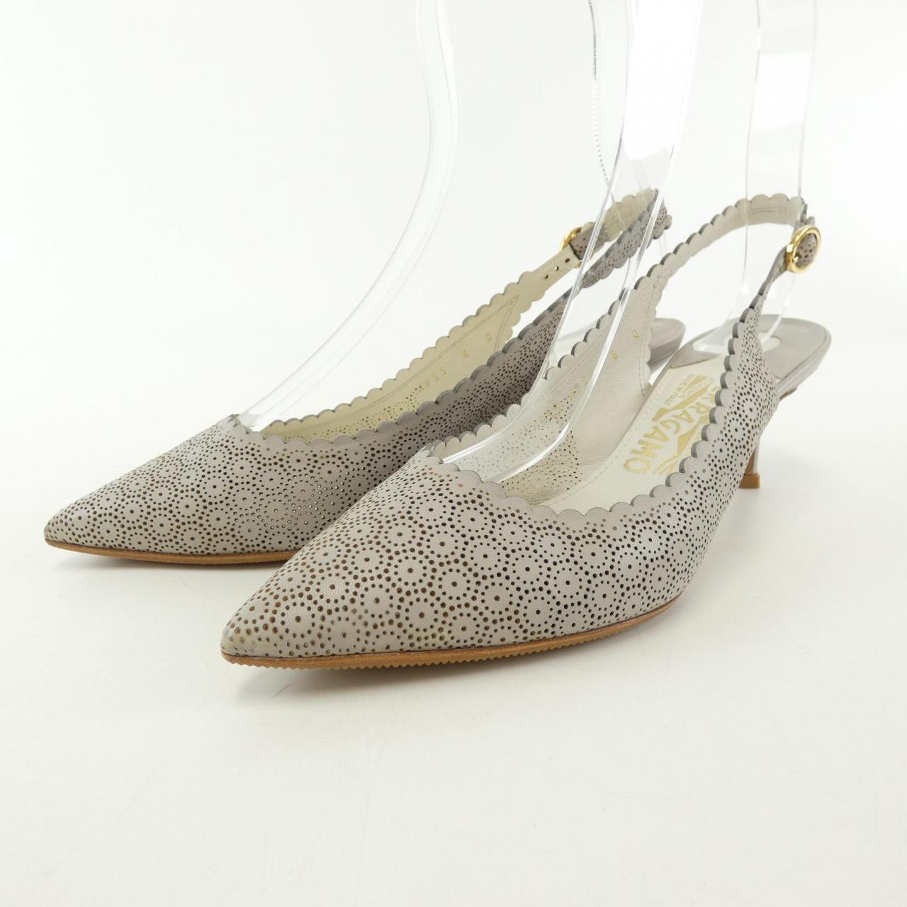 サルヴァトーレフェラガモ SALVATORE FERRAGAMO パンプス