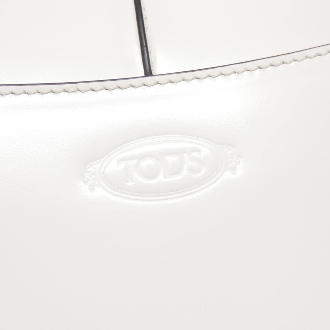 【新品】トッズ T TIMELESS XBWTSGI0100KETB013 ショルダーバッグ