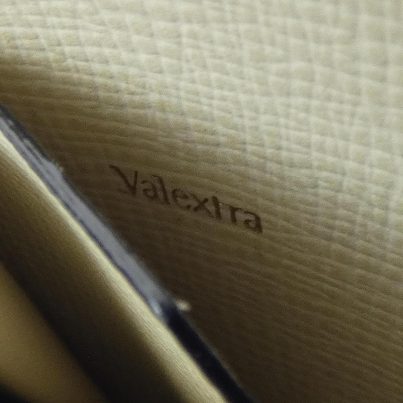 ヴァレクストラ VALEXTRA ラウンドジップミニウォレット SGZA0007028LOCCP99 WALLET