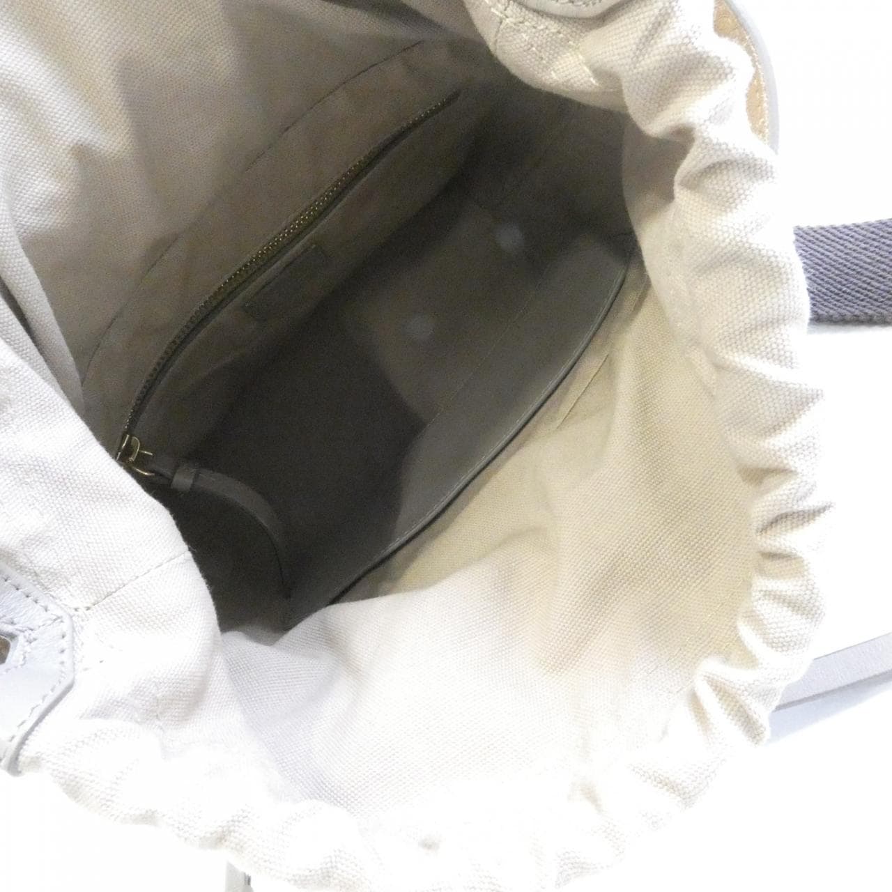 クロエ ロイ CHC18AS126 H1Z ショルダーバッグ