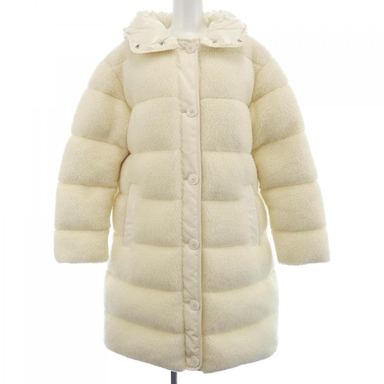 モンクレール MONCLER ダウンコート