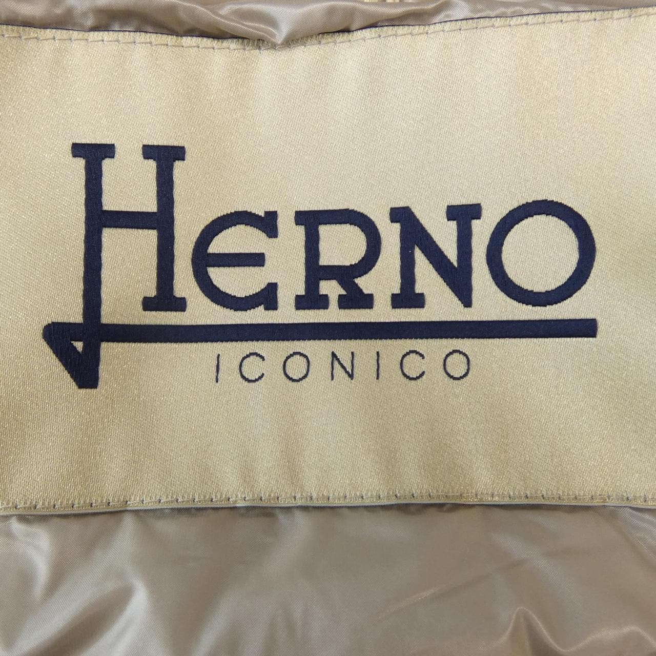 ヘルノ Herno PI0046DIC 12017Z 9402 ダウンジャケット