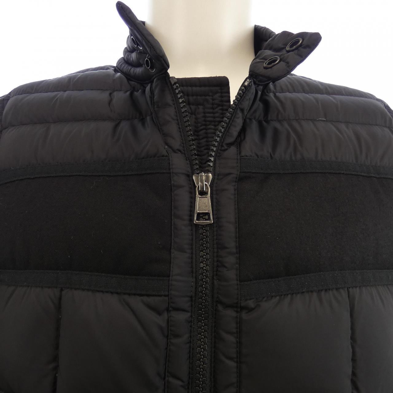 MONCLER MONCLER GARD Down Jacket