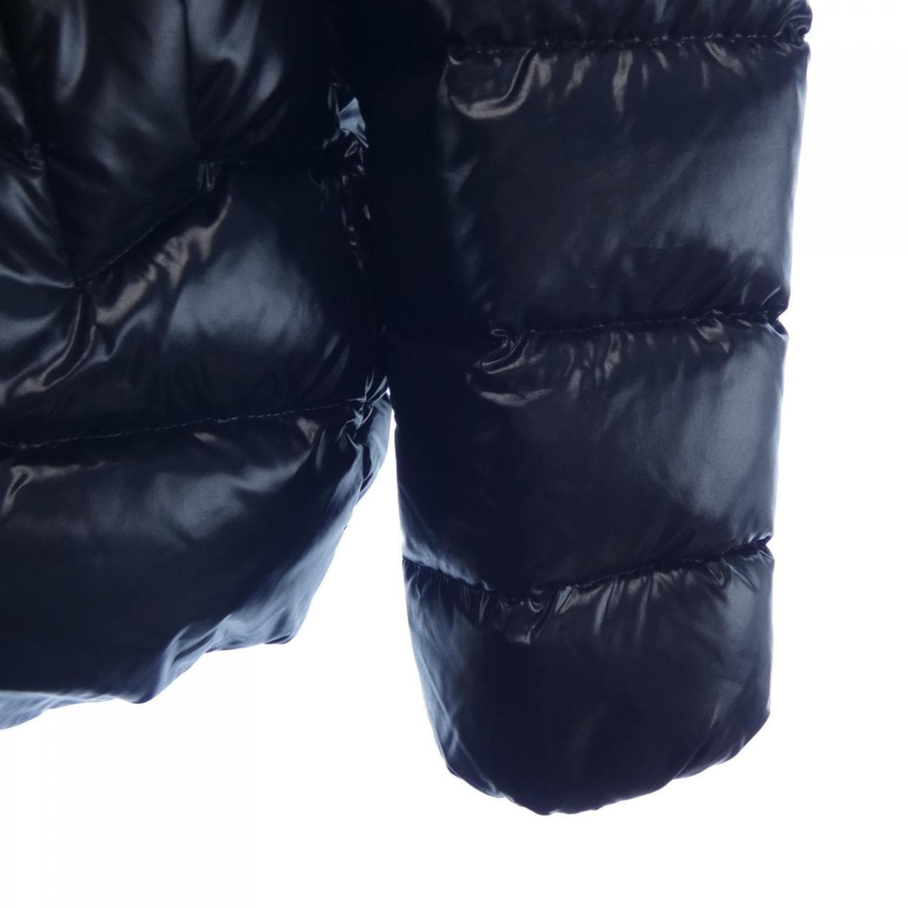 モンクレール MONCLER TARIER ダウンジャケット