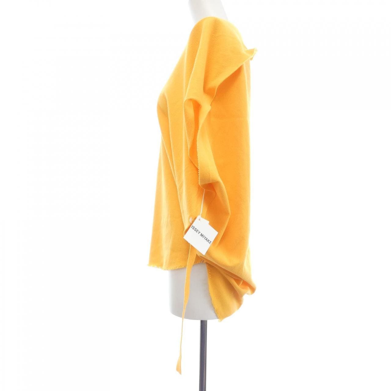 イッセイミヤケ ISSEY MIYAKE IM12KK811 トップス