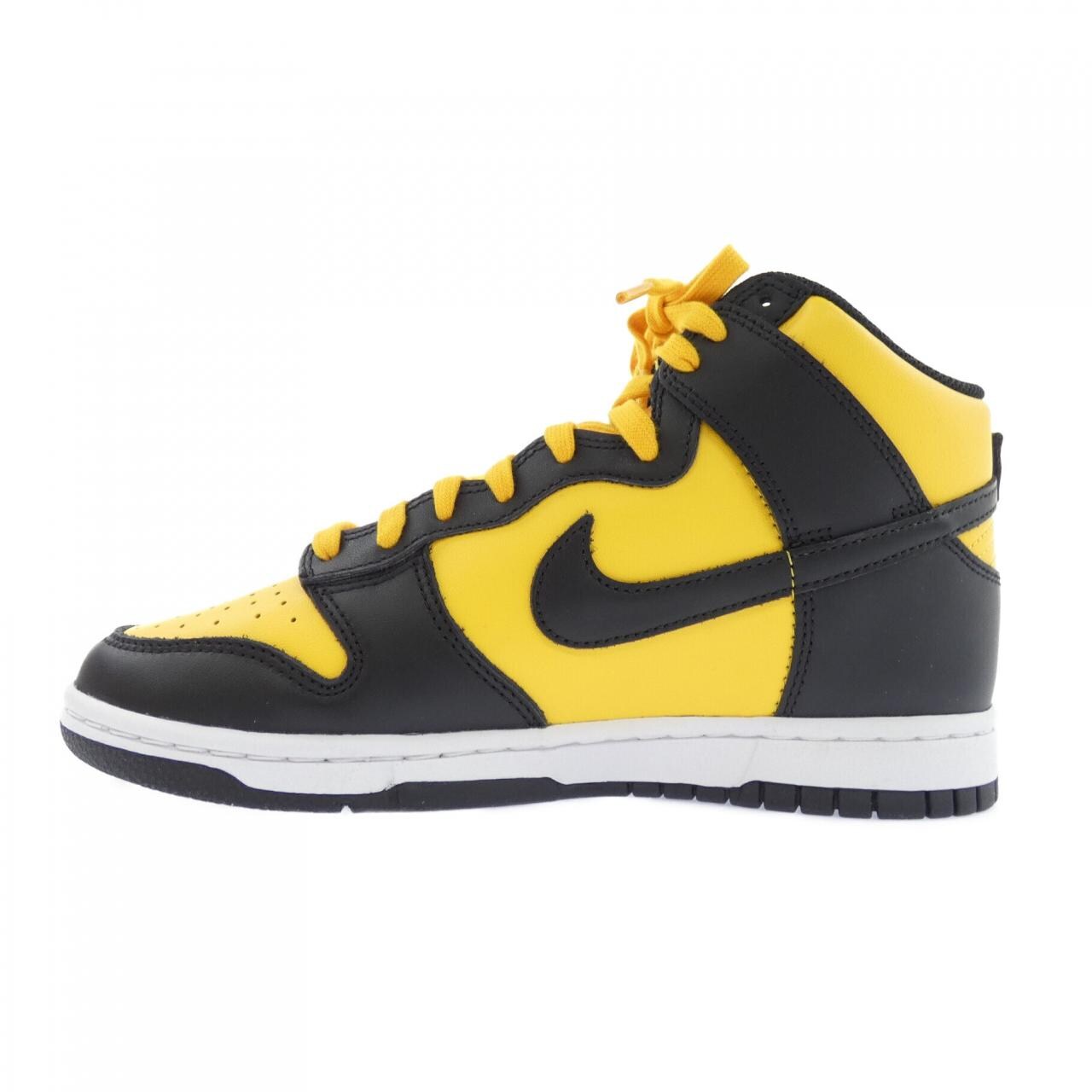 ナイキ NIKE DD1399-700 スニーカー