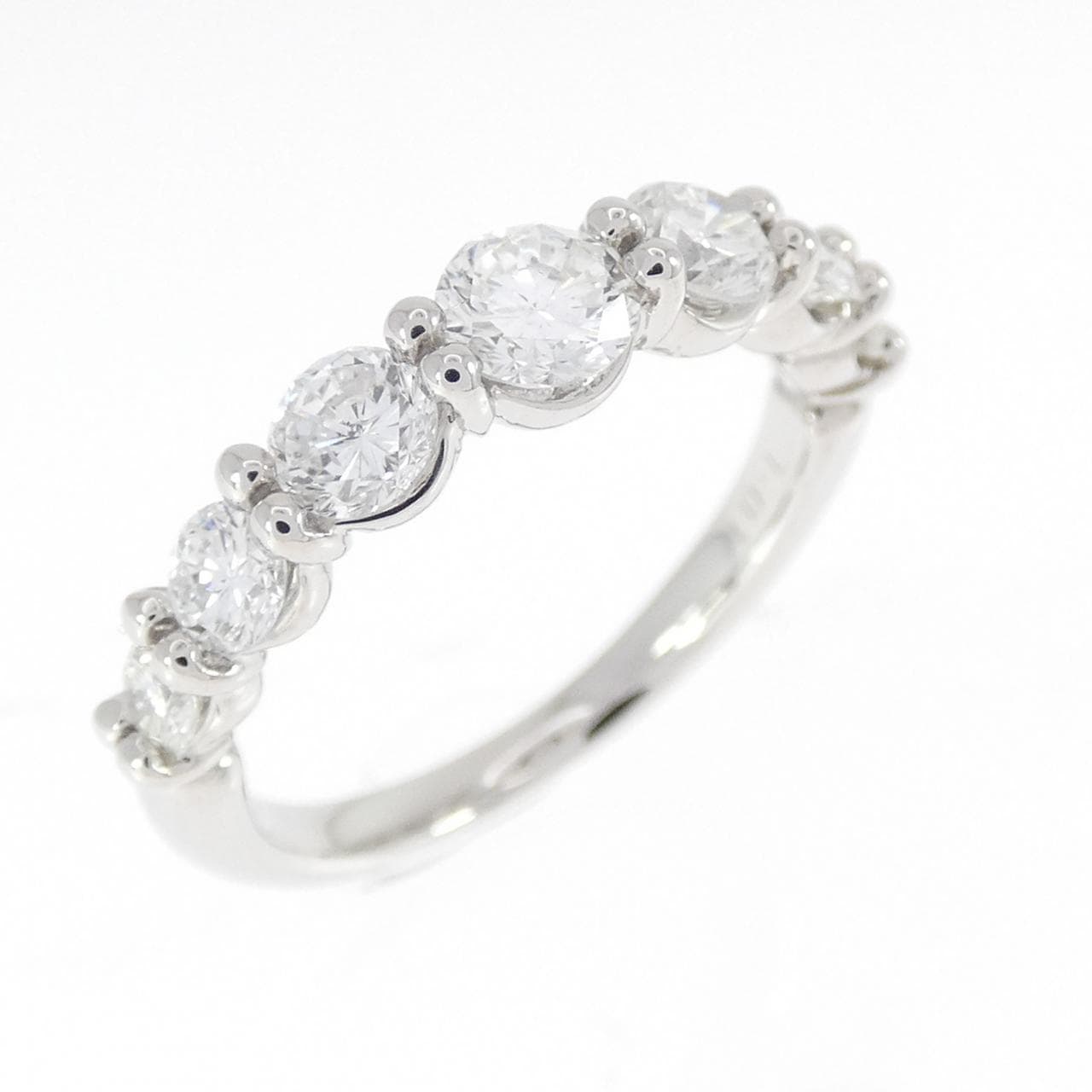 PT900 ダイヤモンド リング 1.01CT
