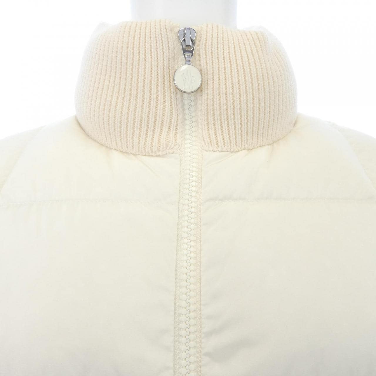モンクレール MONCLER 20939B00003 ダウンジャケット