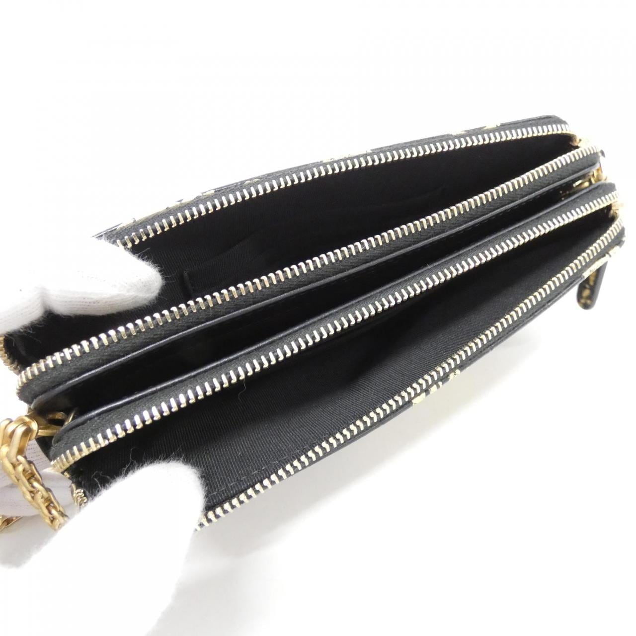 シャネル チェーンウォレット