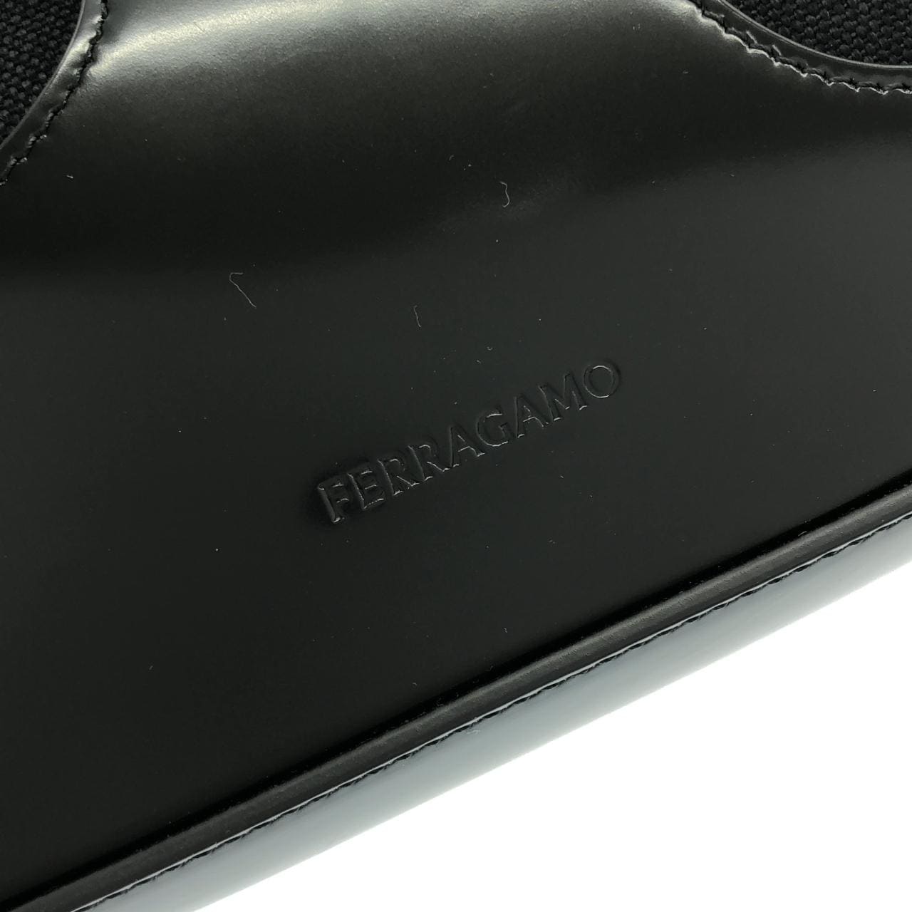サルヴァトーレフェラガモ 21 3487 バッグ