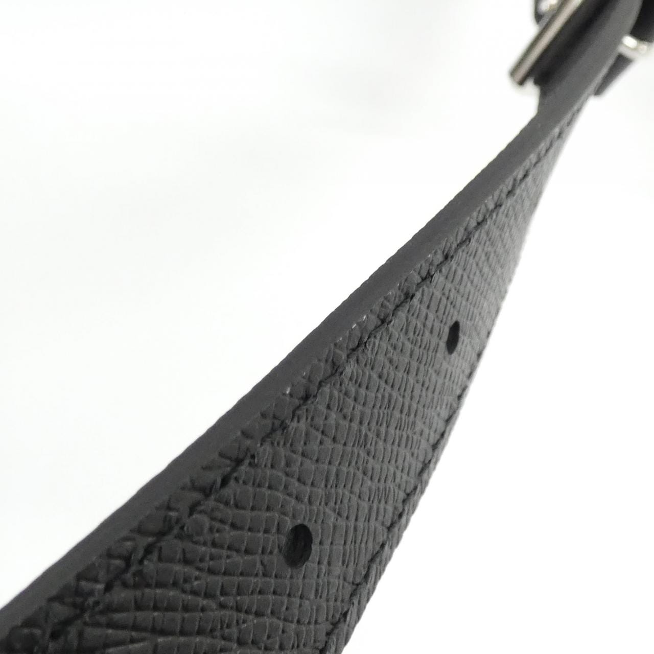 ルイヴィトン タイガ ポルト ドキュマン ヴォワヤージュ M30925 バッグ