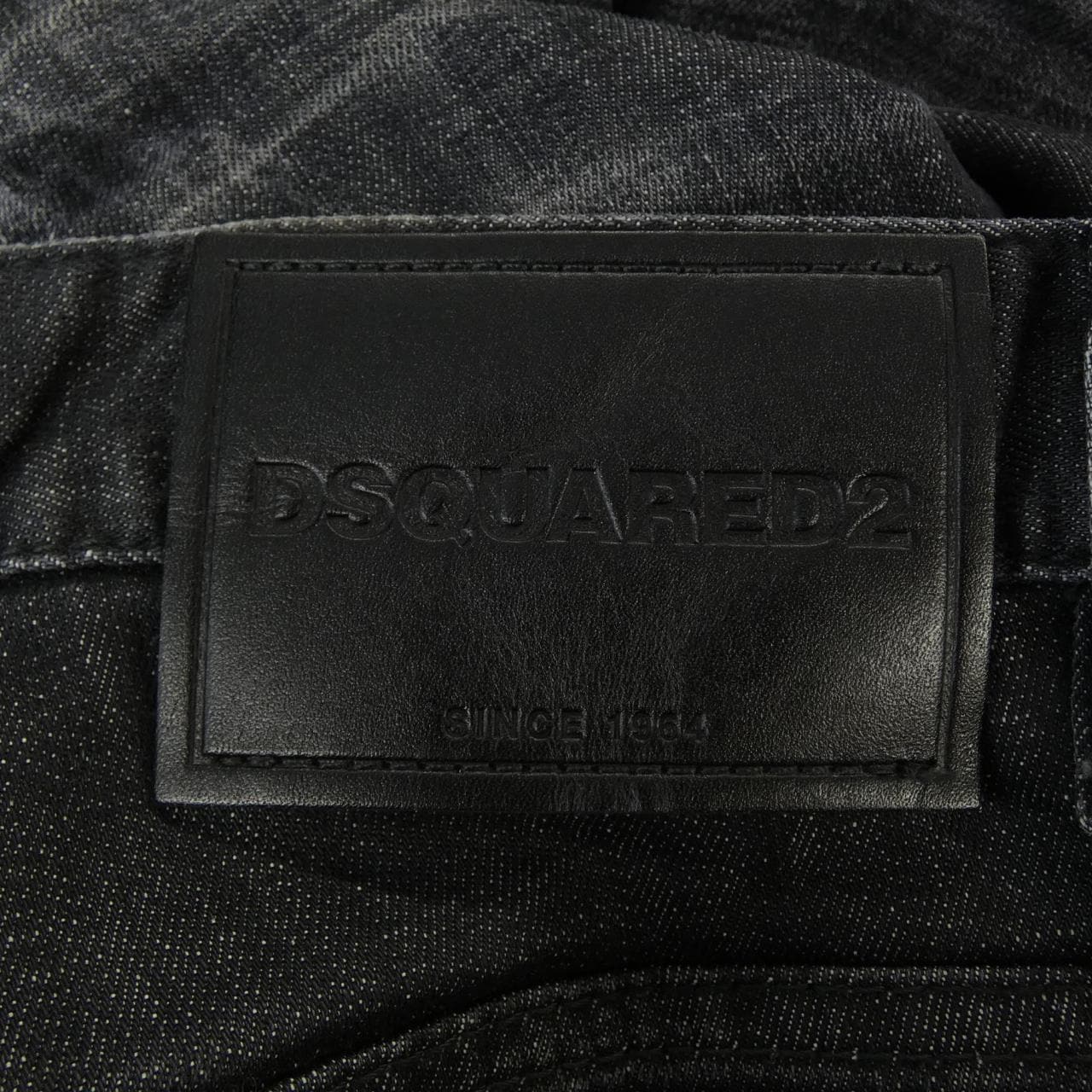 ディースクエアード DSQUARED2 S74LB1726 ジーンズ
