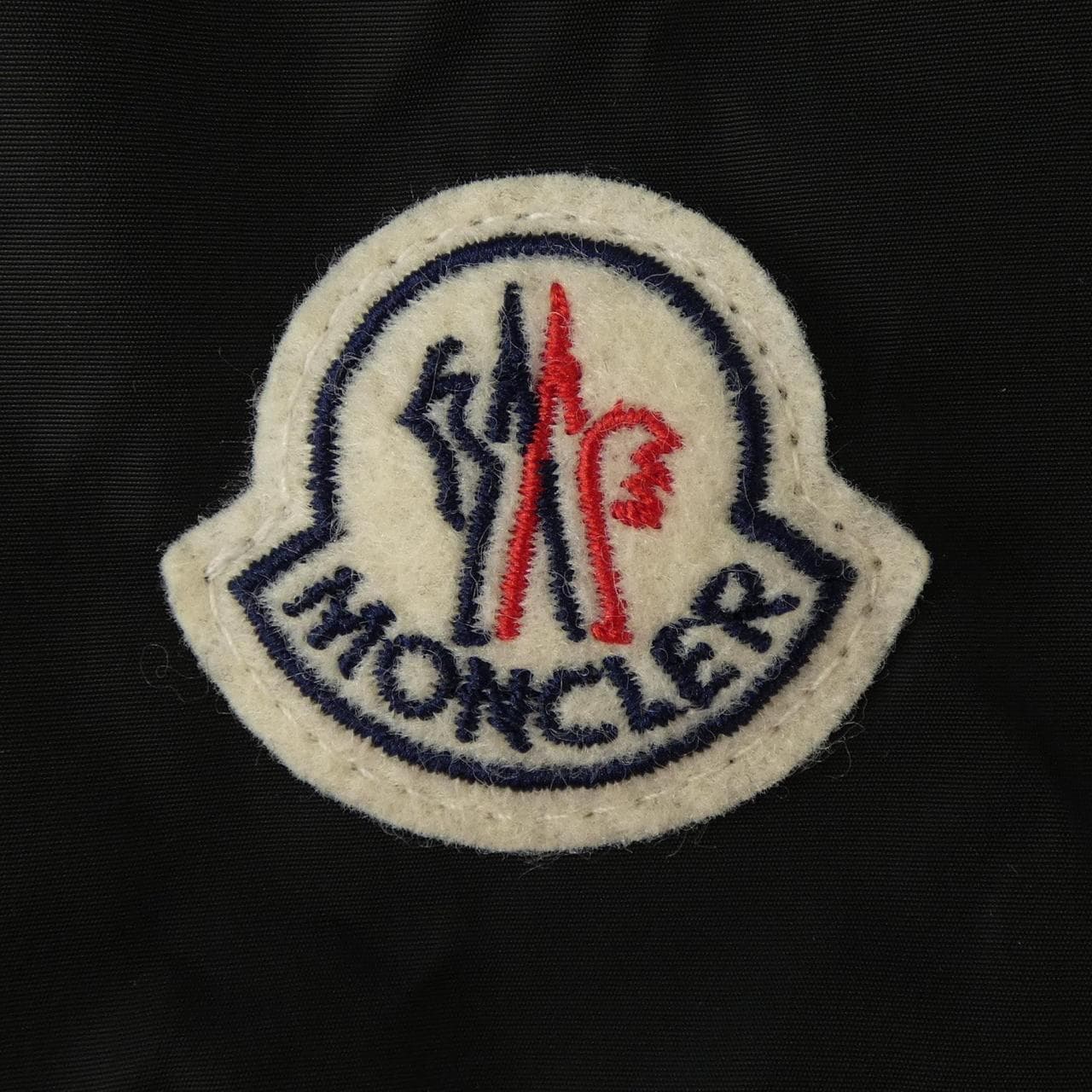 モンクレール MONCLER VIVE ブルゾン
