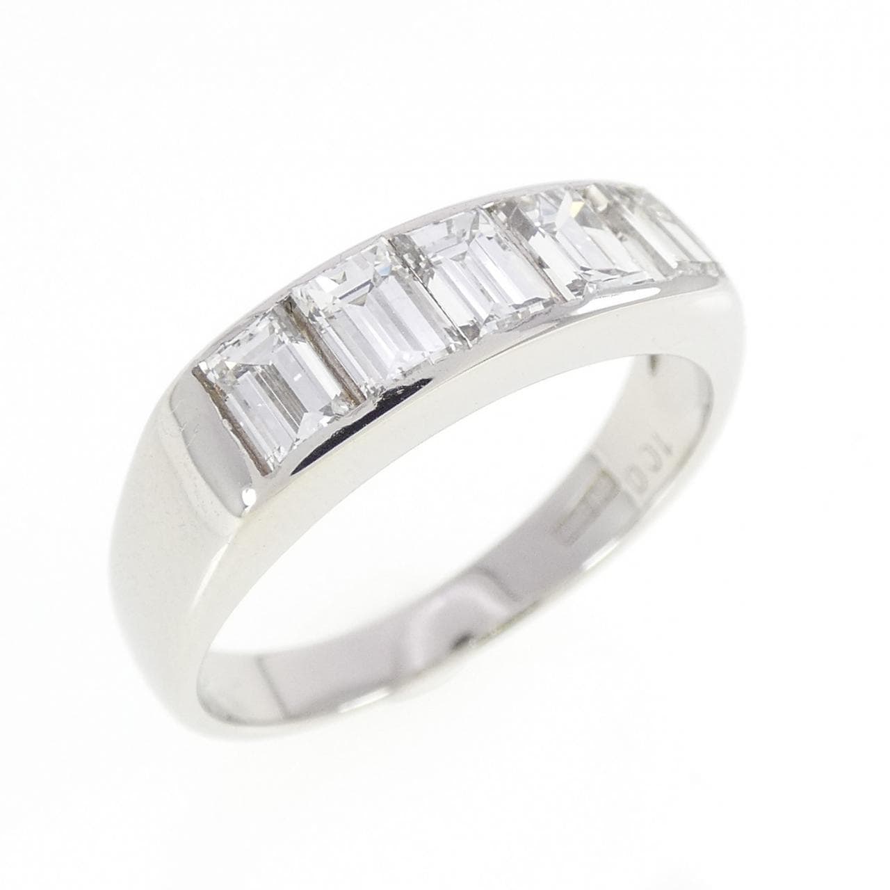 PT900 ダイヤモンド リング 1.00CT