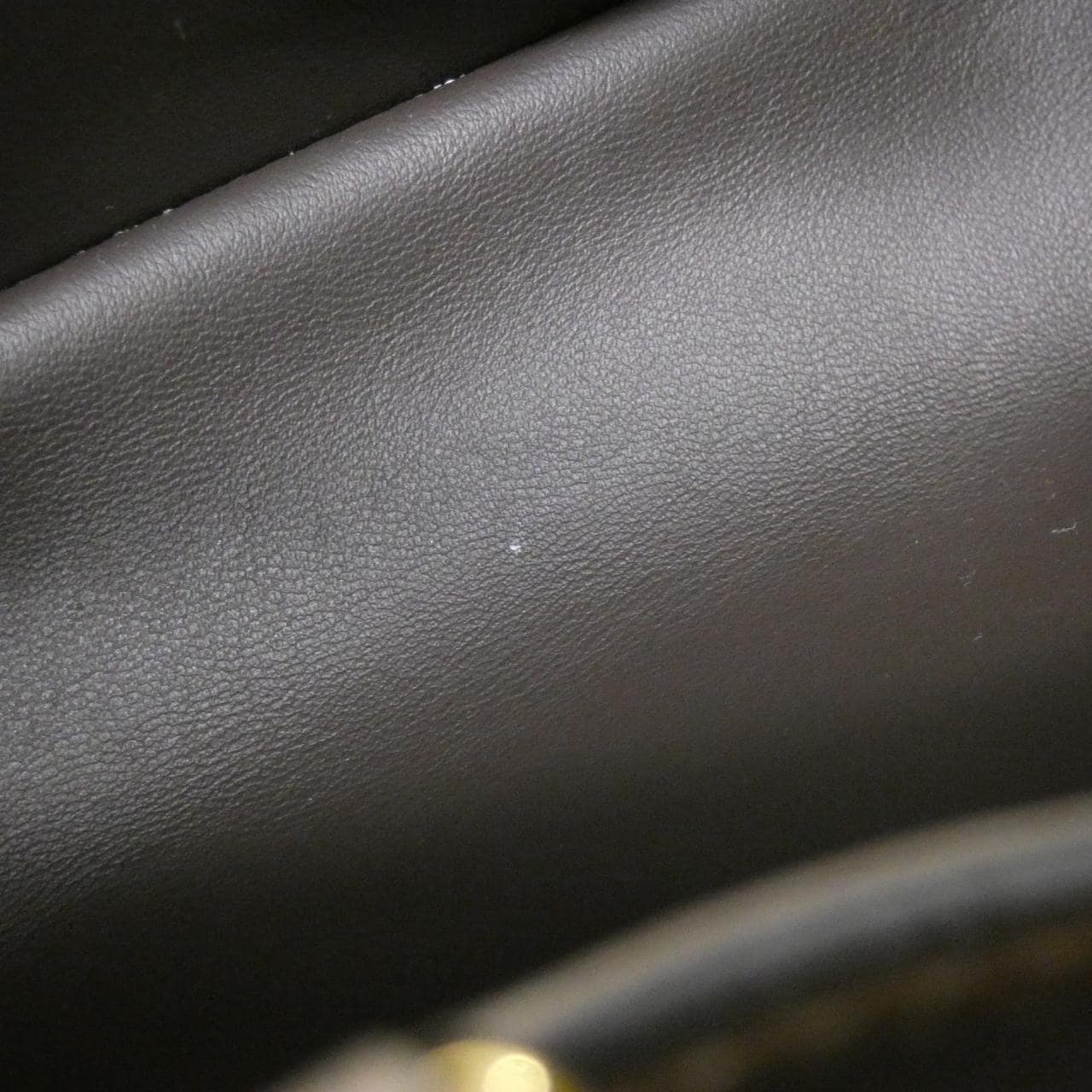 ルイヴィトン カプシーヌ MM M42253 バッグ