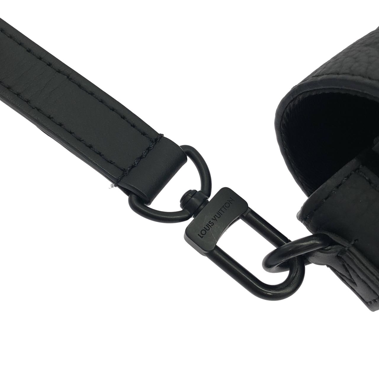 ルイヴィトン トリヨン モノグラム Sロック ヴェルティカル ウエアラブル ウォレット M81524 ショルダーバッグ