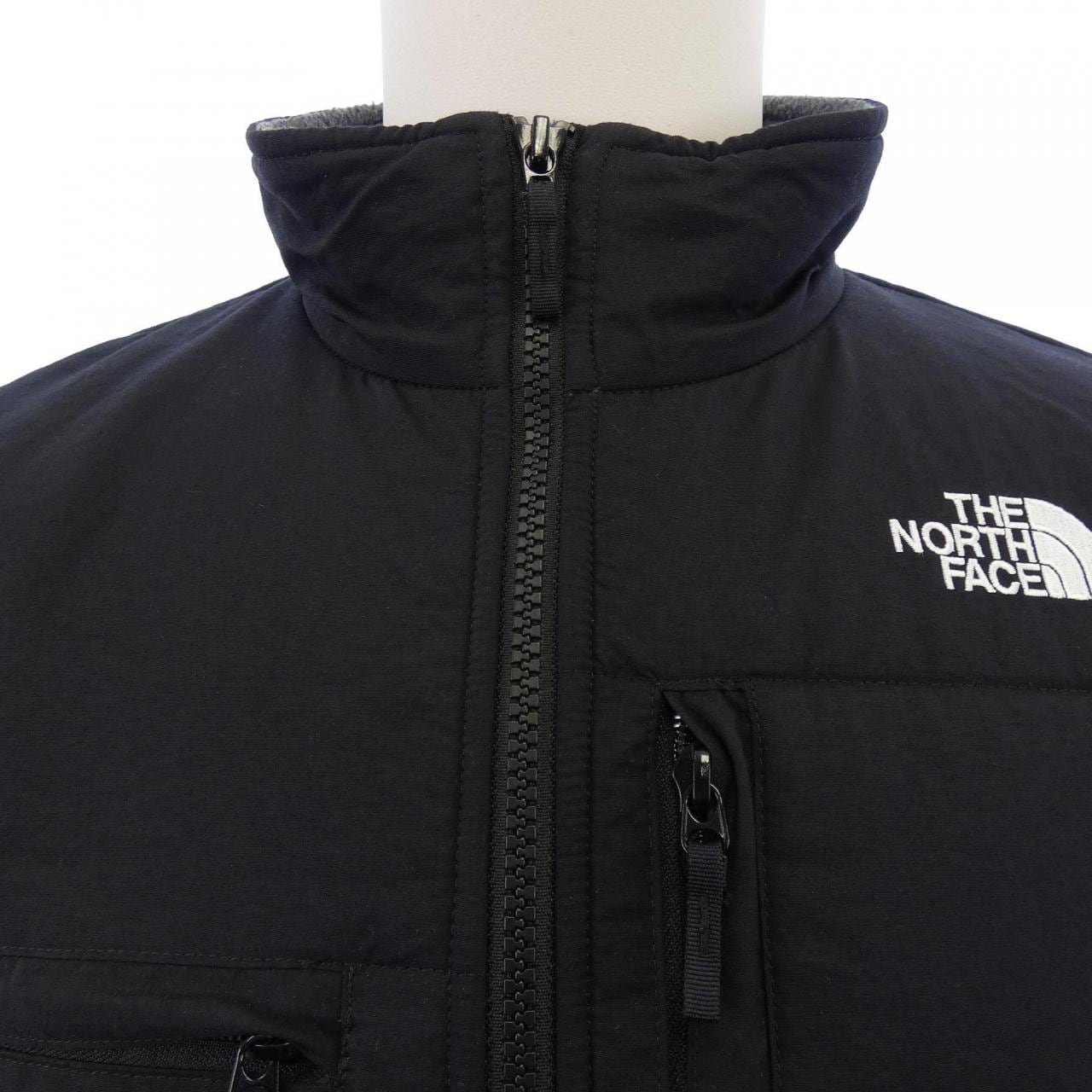 ザノースフェイス THE NORTH FACE NA72051 ブルゾン