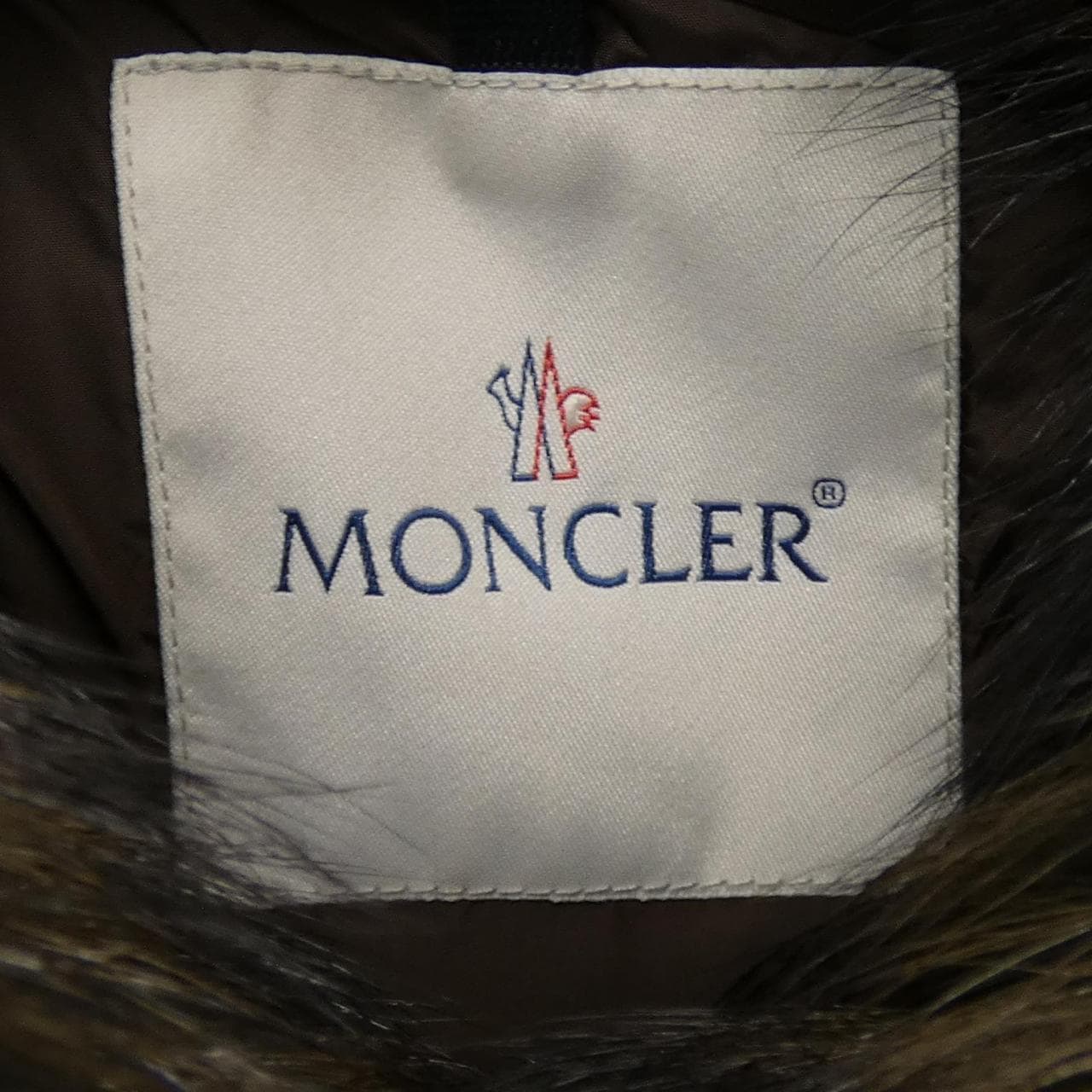 モンクレール MONCLER ダウンジャケット