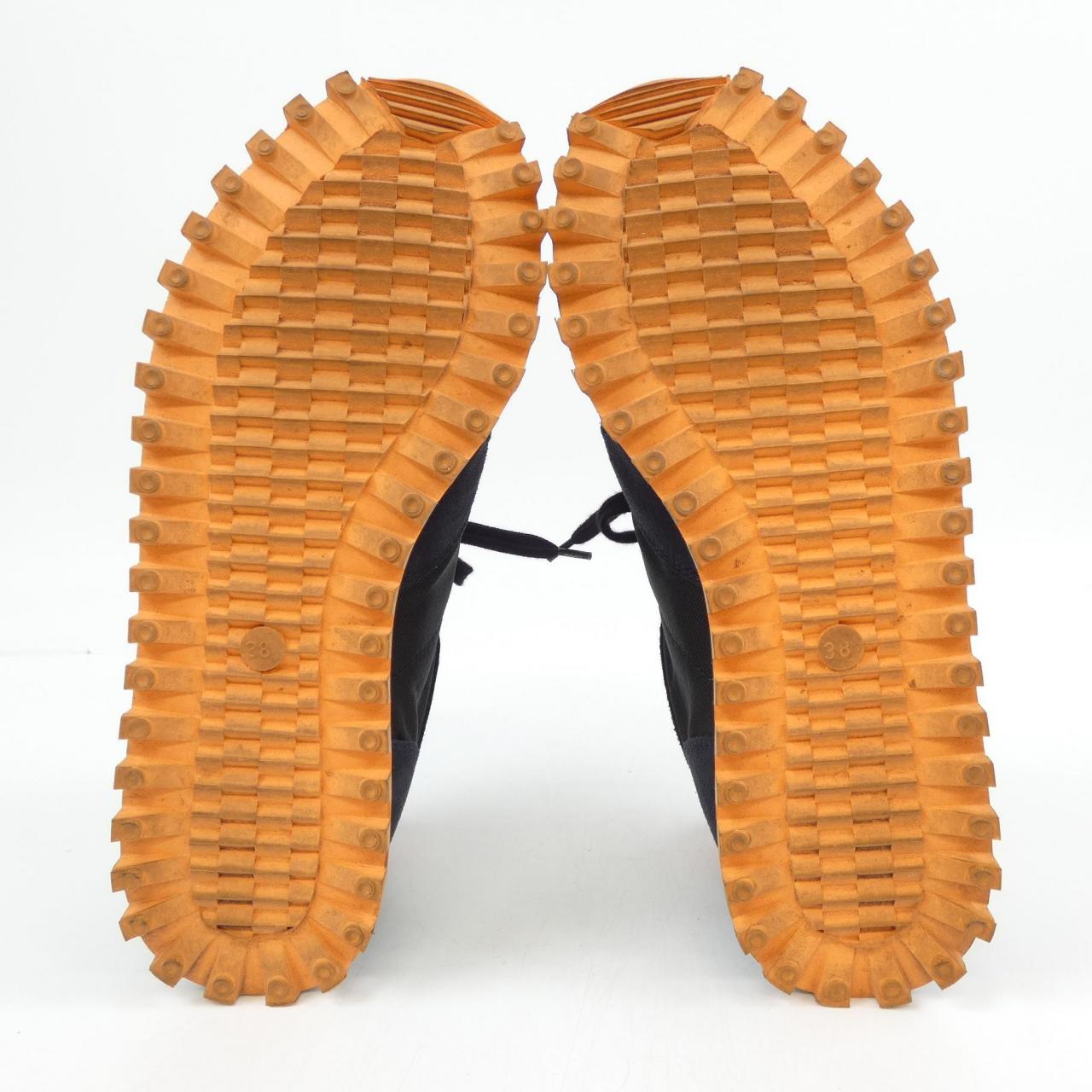 ノヴェスタ NOVESTA スニーカー