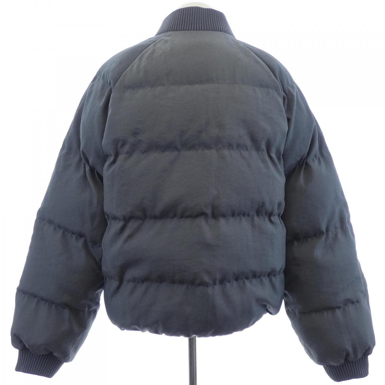 ルイヴィトン LOUIS VUITTON リバーシブル パッファージャケット HTB67EWFM ブルゾン