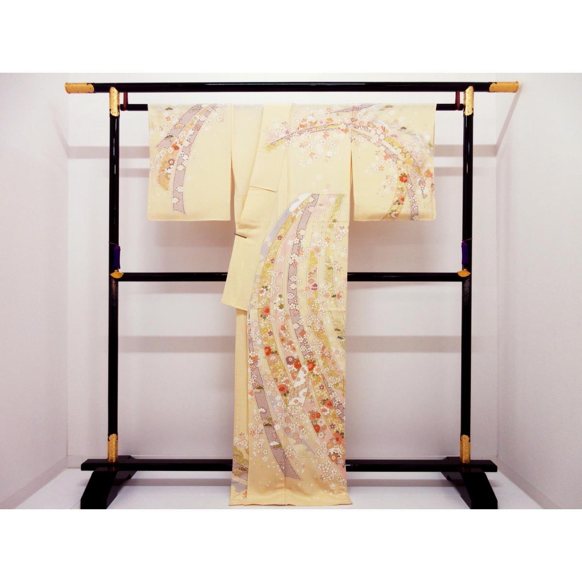 単衣　訪問着　友禅金彩加工　刺繍入り