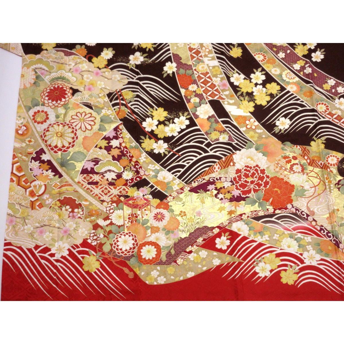 振袖　友禅金彩加工　刺繍入りボカシ染