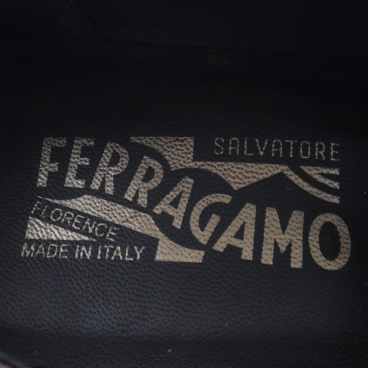 サルヴァトーレフェラガモ SALVATORE FERRAGAMO UG90223 シューズ