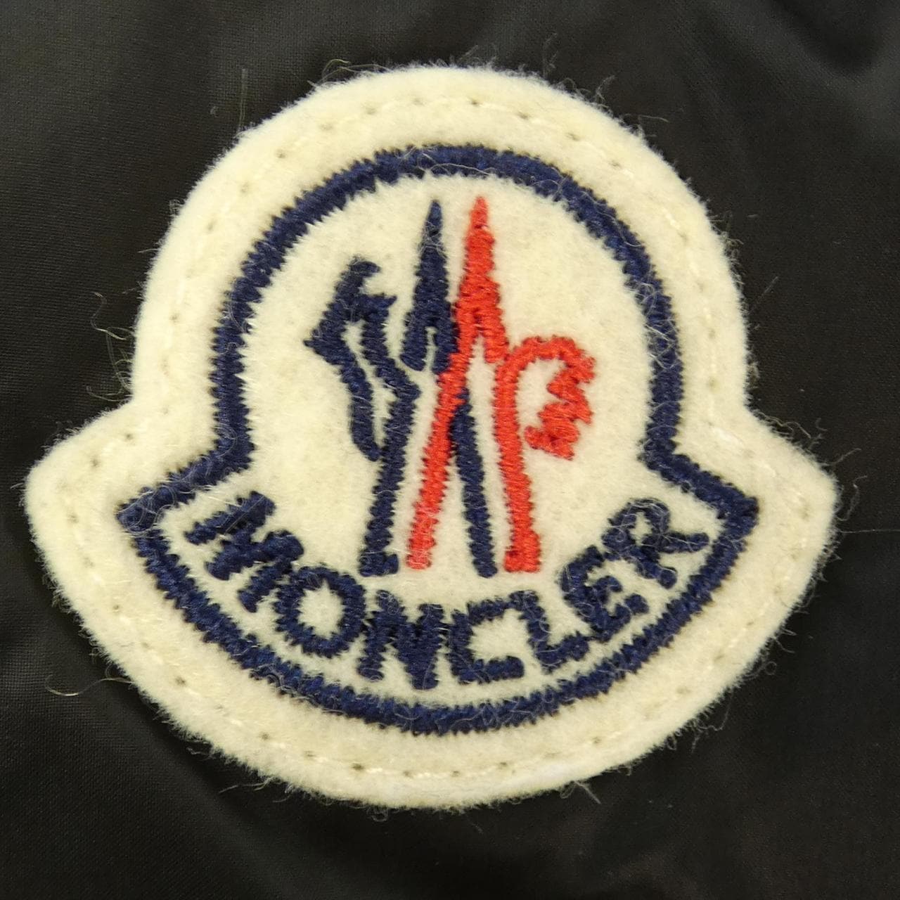 モンクレール MONCLER ダウンコート