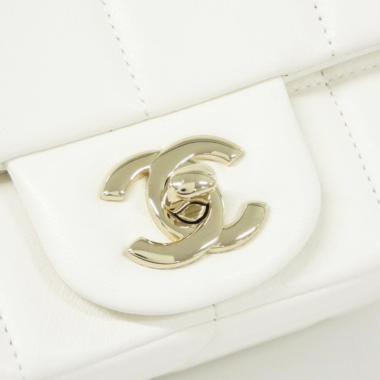 シャネル AS3744 ショルダーバッグ