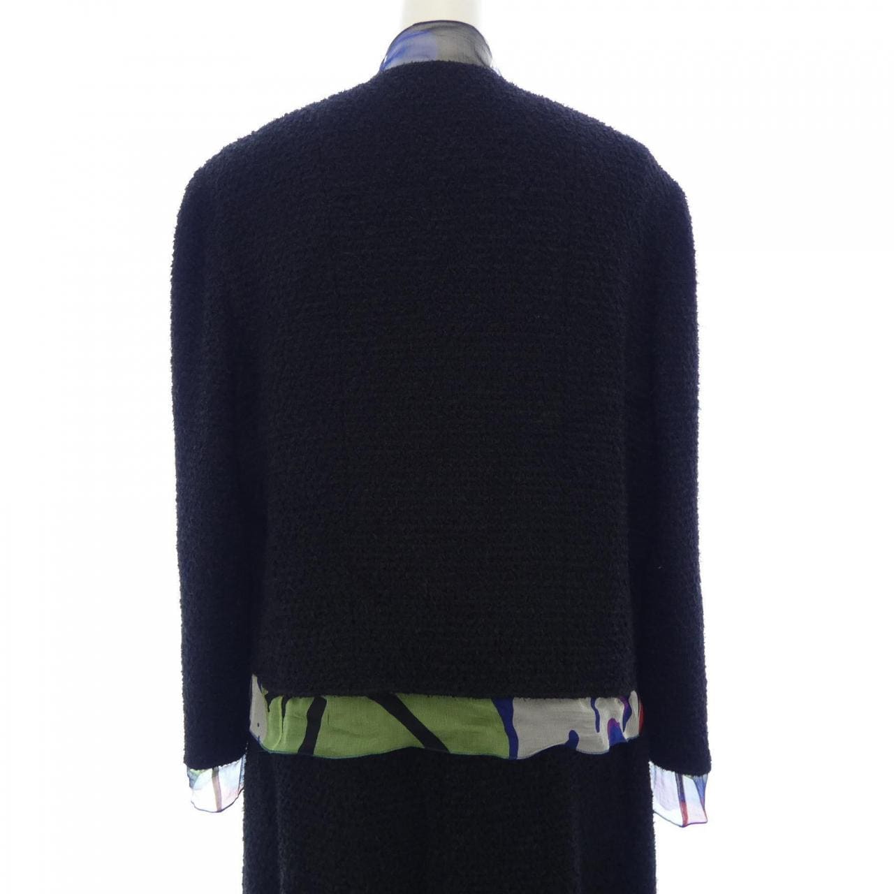 【ヴィンテージ】シャネル CHANEL P15633W02604 00T スリーピース