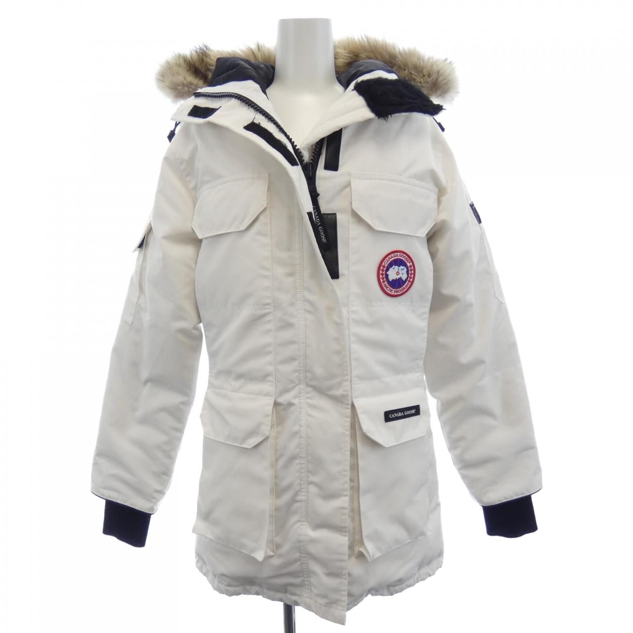 Canada goose CANADA GOOSE down jacket