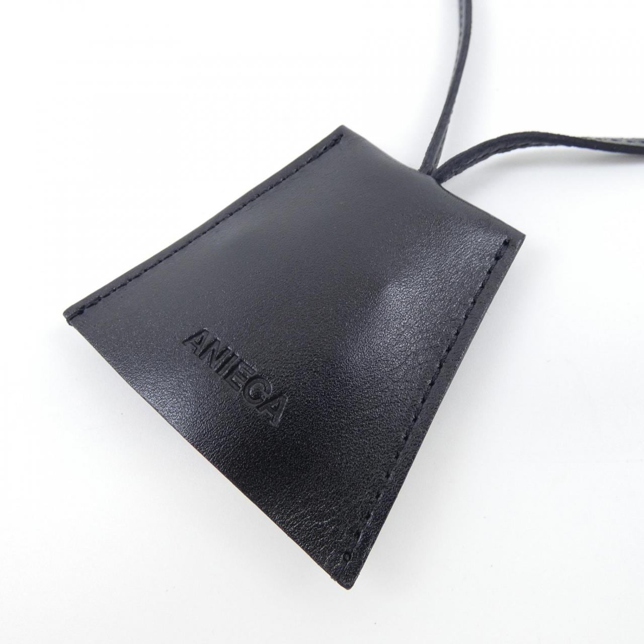 アニーカ ANIECA NECKLACE
