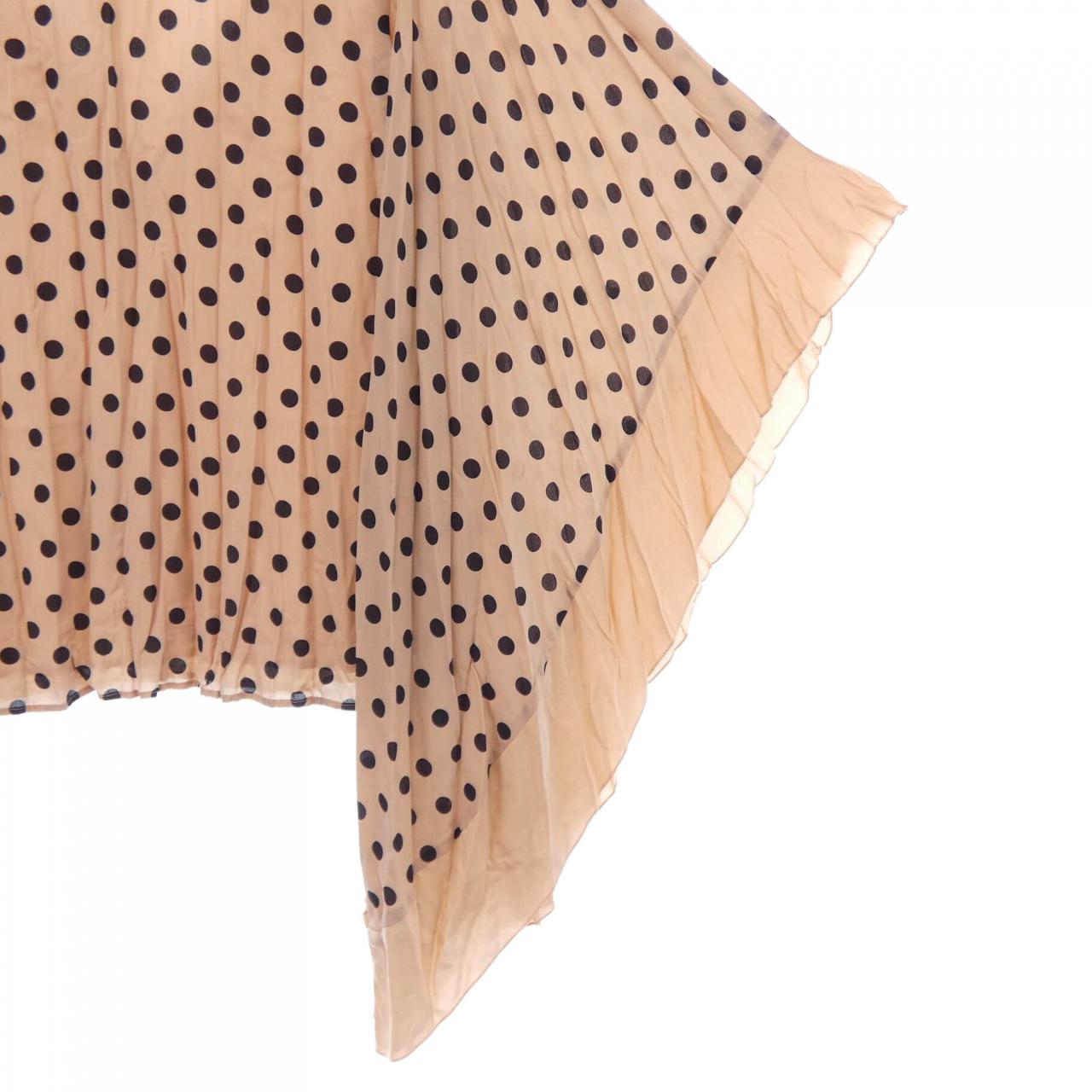 ザニューハウス THE NEWHOUSE トップス